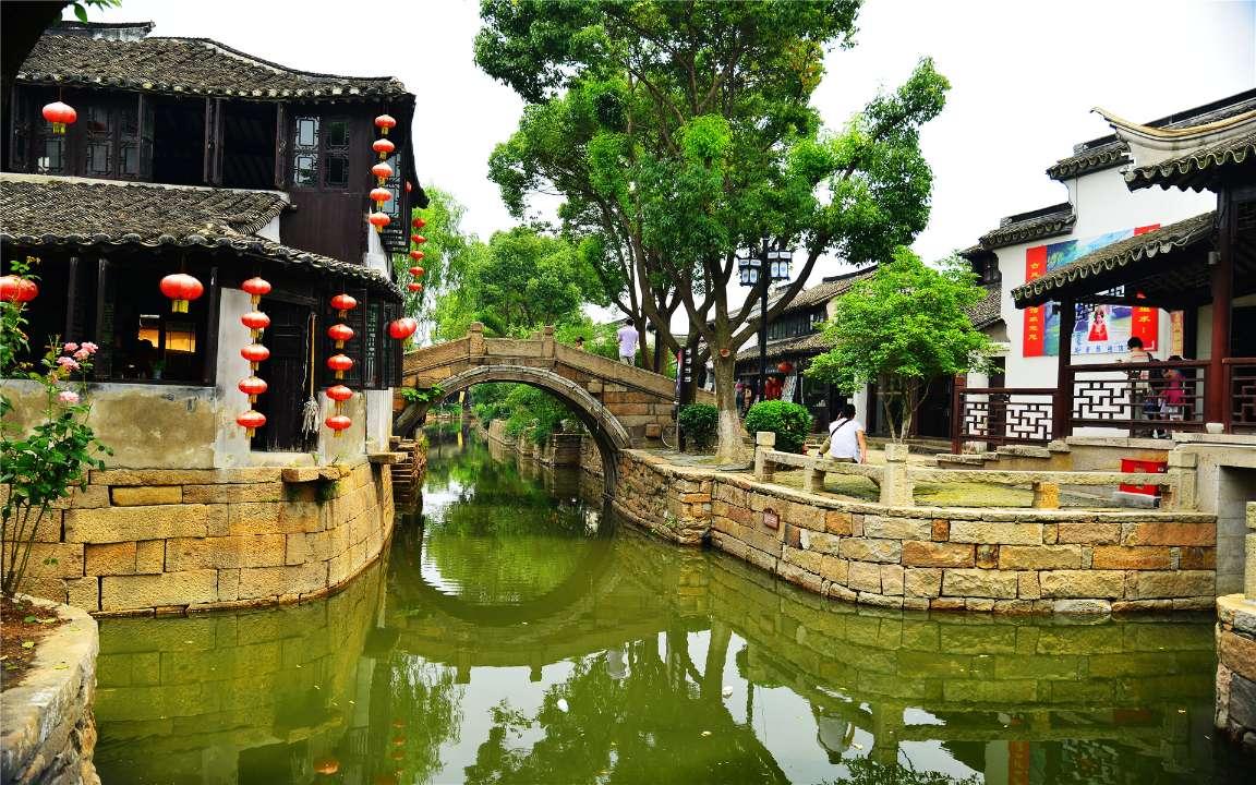 记者:西汉姆与曼城商谈租借菲利普斯,曼城未要求强制买断